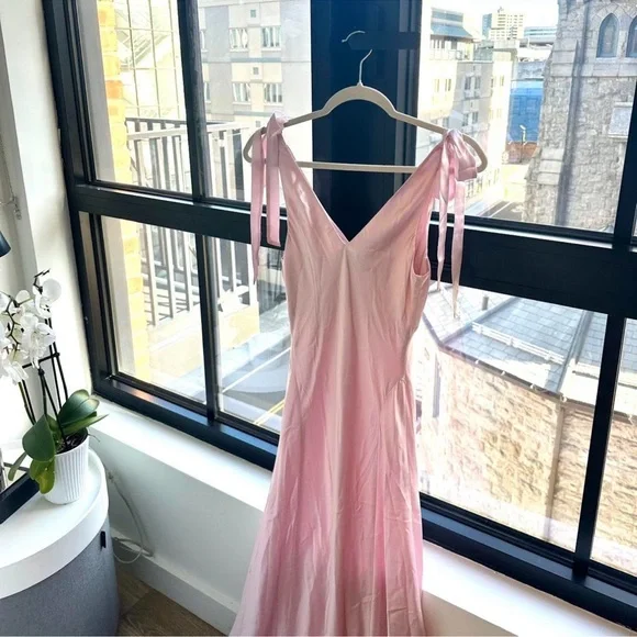 Reformation Pernille Silk Dress in Pink - threedaughtersproperties.com